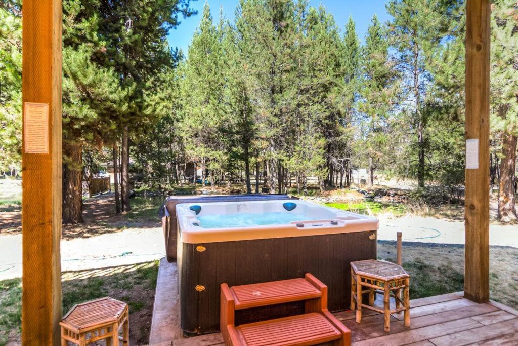 Diamondstone Guest Lodges ลาปีน ภายนอก รูปภาพ