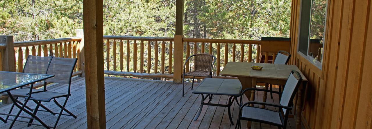 Diamondstone Guest Lodges ลาปีน ภายนอก รูปภาพ