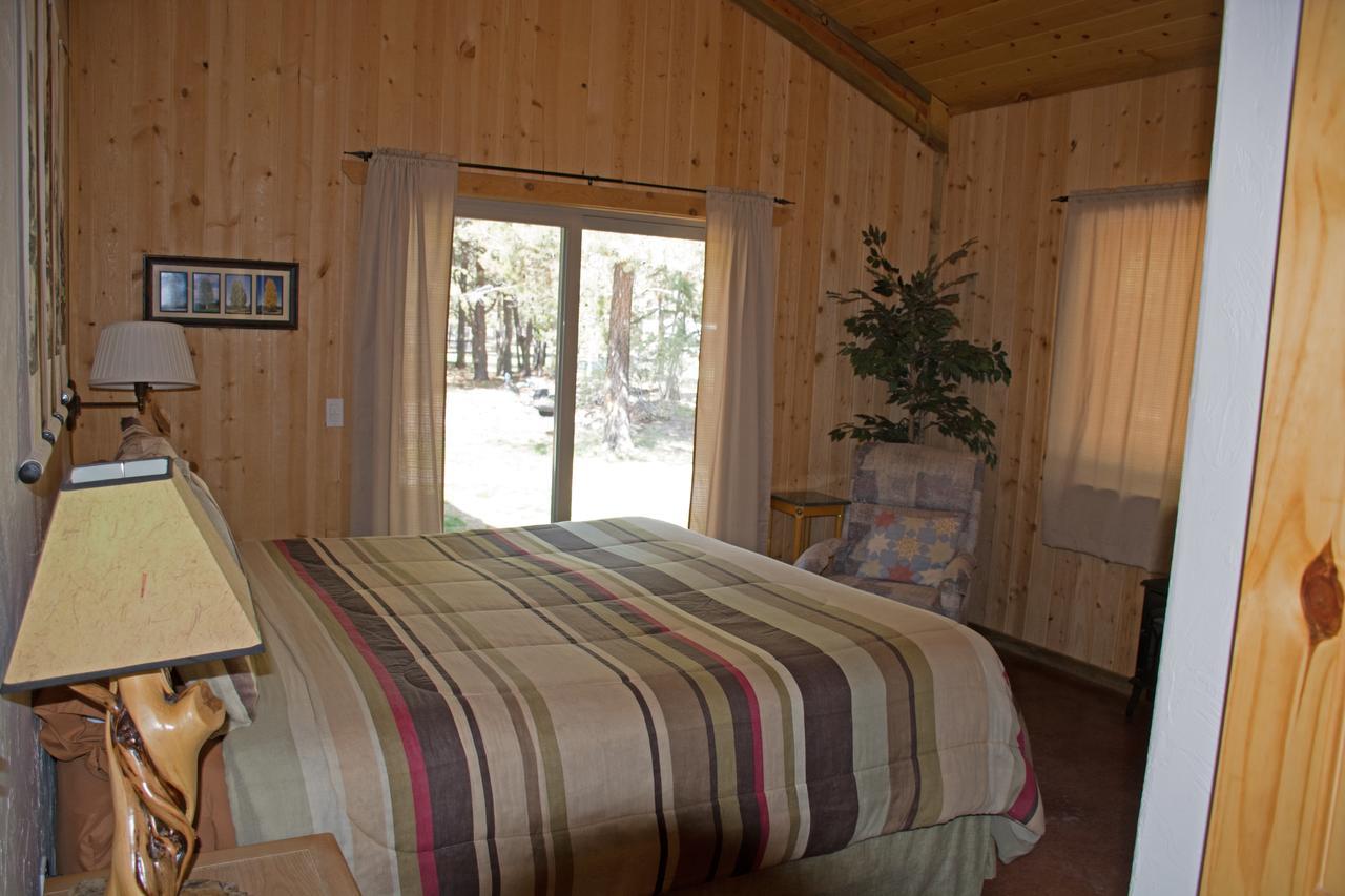 Diamondstone Guest Lodges ลาปีน ภายนอก รูปภาพ