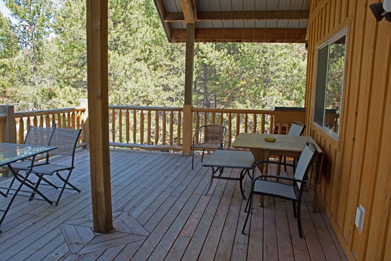 Diamondstone Guest Lodges ลาปีน ภายนอก รูปภาพ