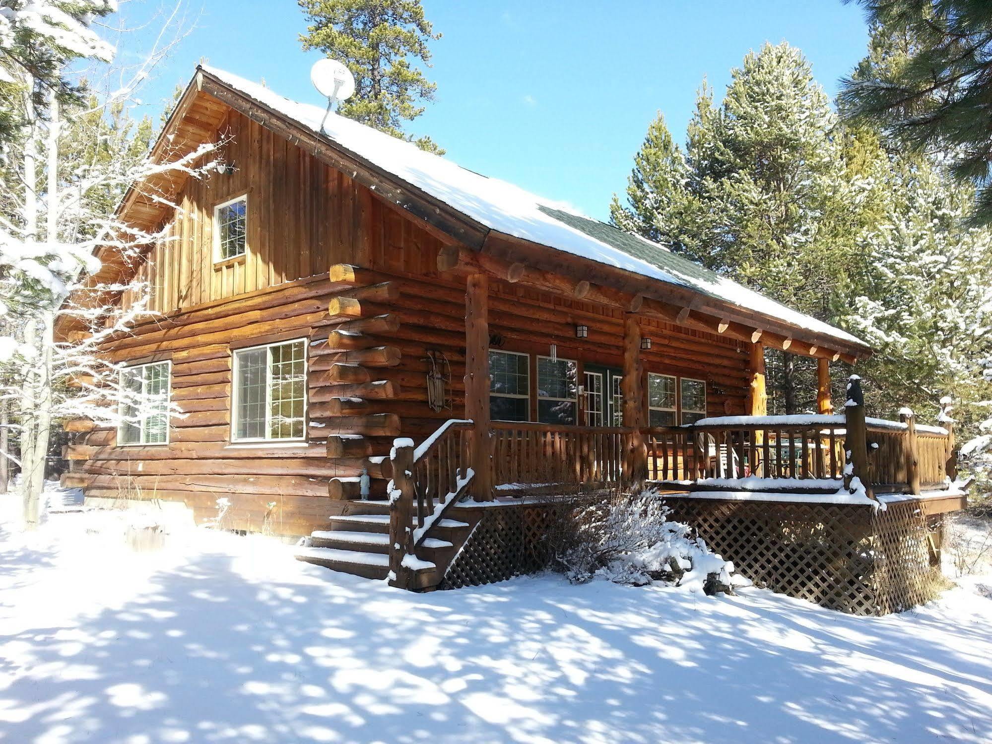 Diamondstone Guest Lodges ลาปีน ภายนอก รูปภาพ