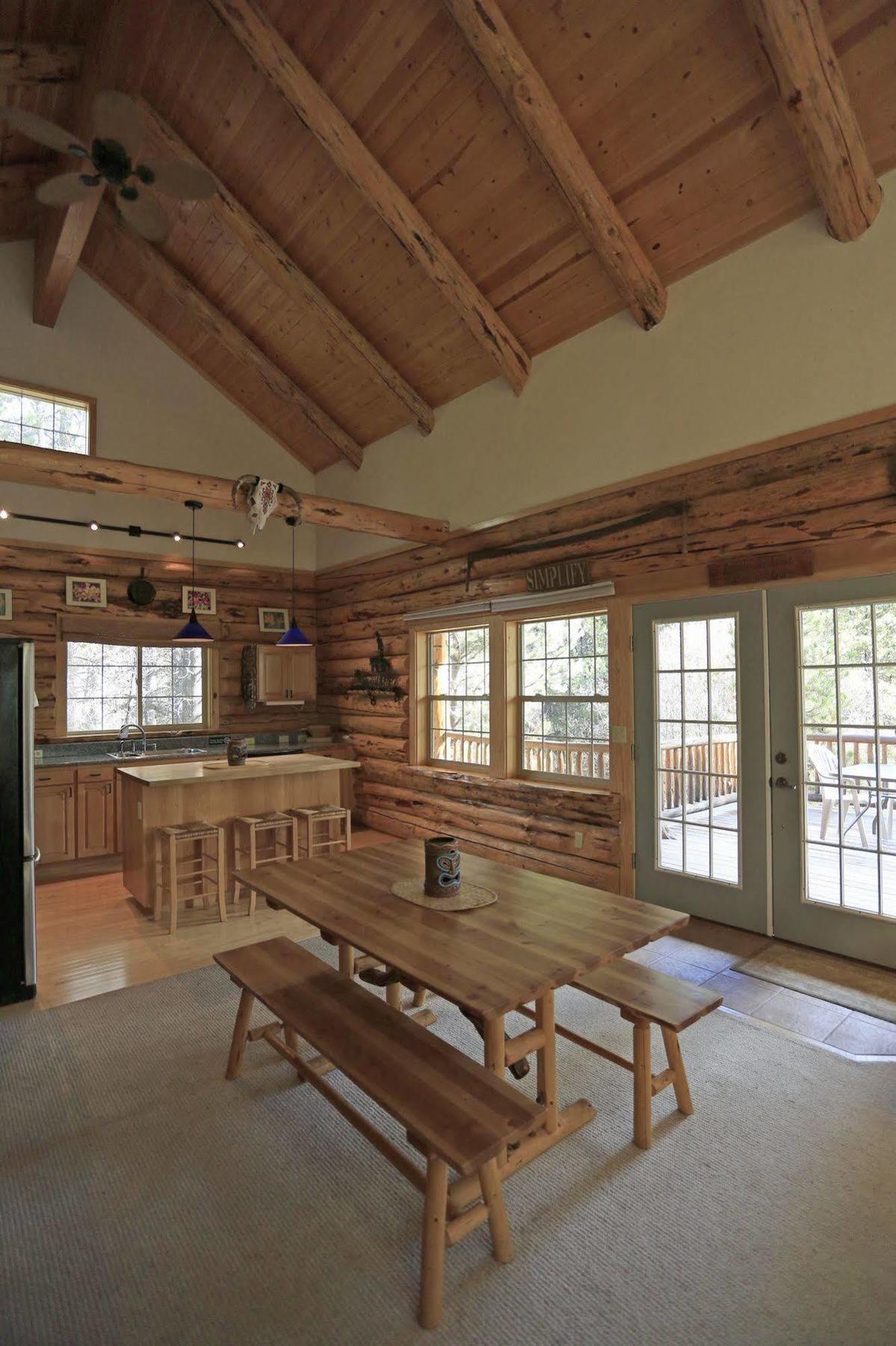Diamondstone Guest Lodges ลาปีน ภายนอก รูปภาพ