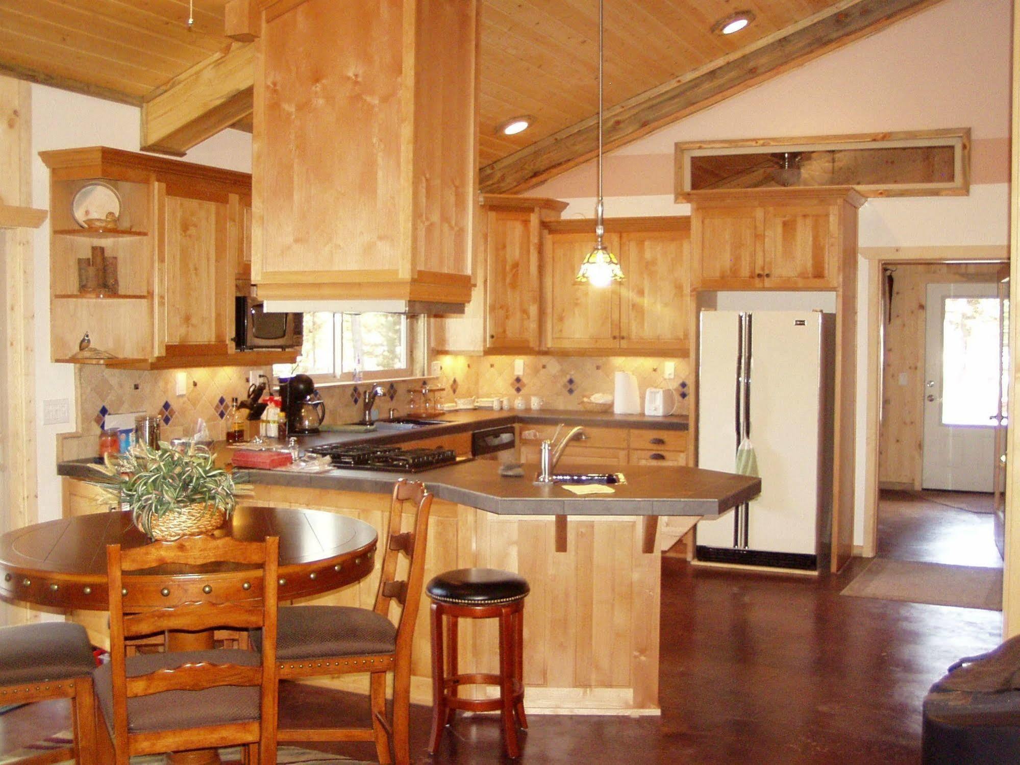 Diamondstone Guest Lodges ลาปีน ภายนอก รูปภาพ